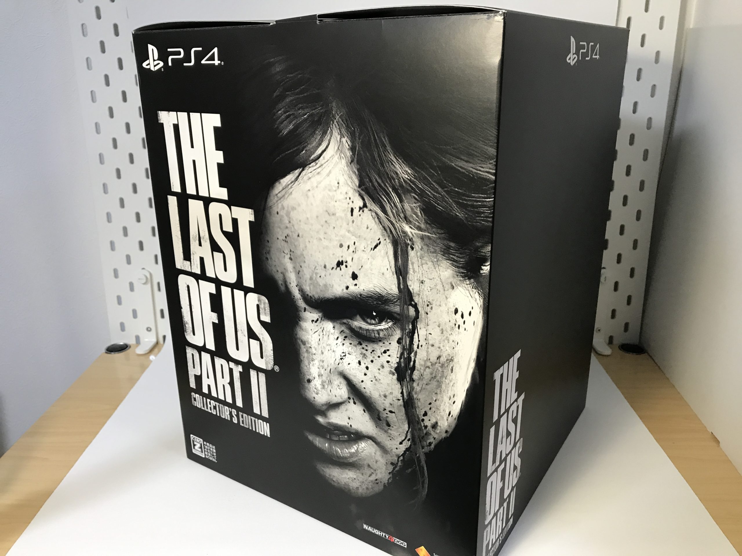 PlayStation_4THE LAST OF US 2 コレクターズエディション